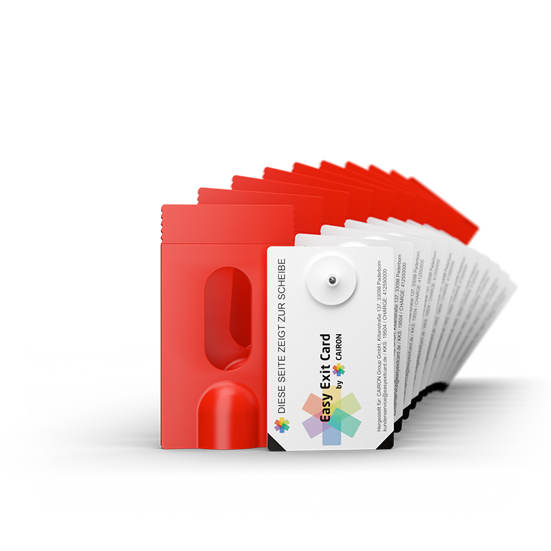 Rote Hüllen mit aufgespreiztem Satz weißer Karten, vorderste Karte zeigt Text "Easy Exit Card" und einen Metalldorn.